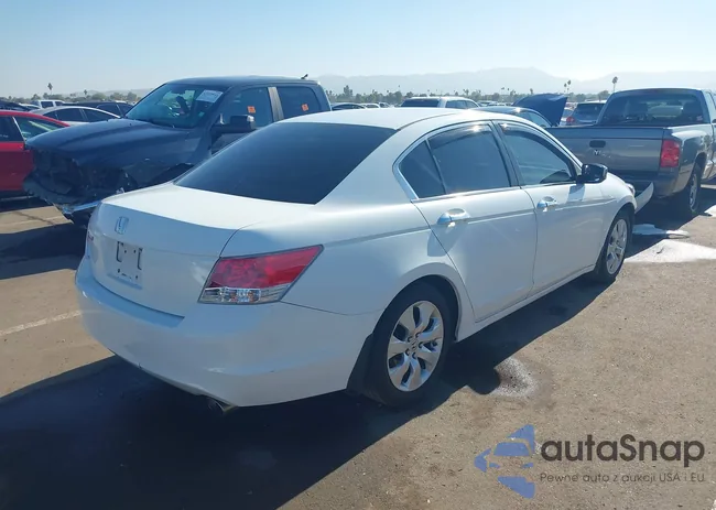 1HGCP2F74AA007894: 43951016