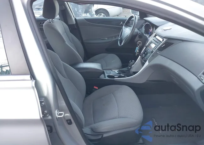 5NPEB4AC1EH910010: 43951054