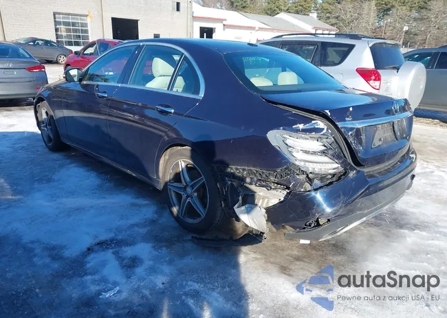 WDDZF4KB9HA017550: 43951131