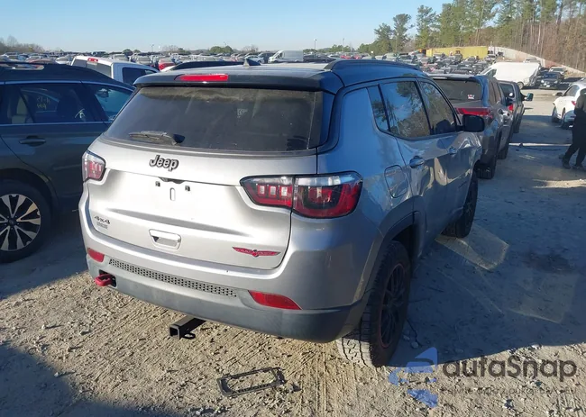 3C4NJDDBXKT622567: 43951228