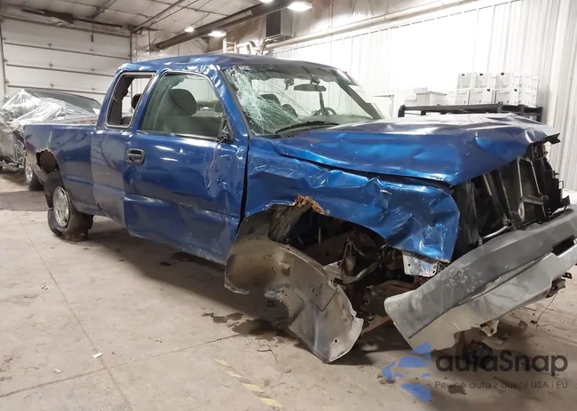 1GCEK19V03E257641: 43951243