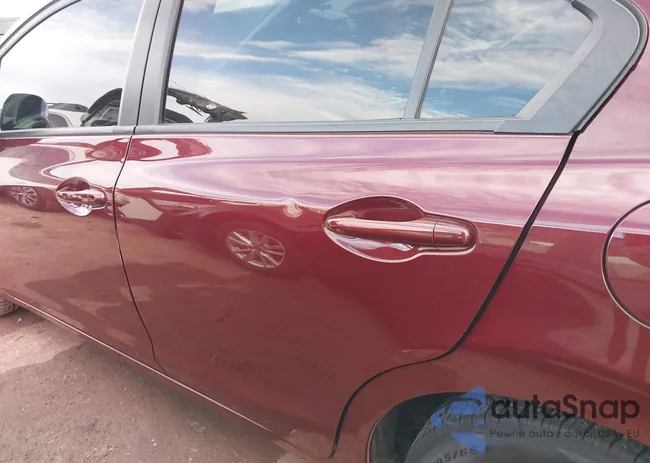 2HGFB2F53DH571942: 43951326