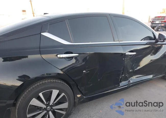 1N4BL4DV3LC117836: 43950463