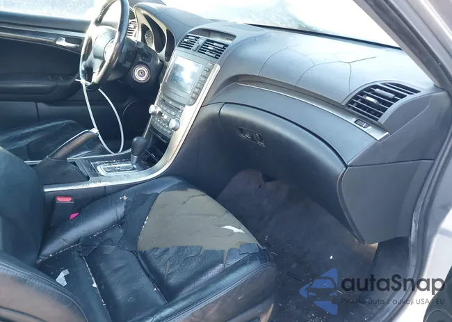 19UUA66286A039384: 43950558