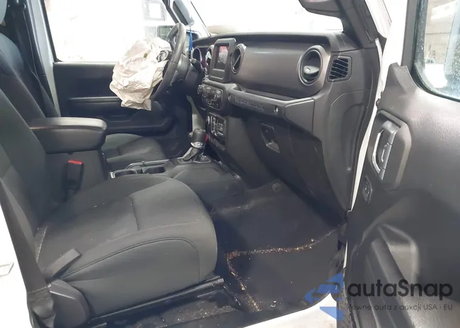 1C4HJXDN7PW561060: 43950593