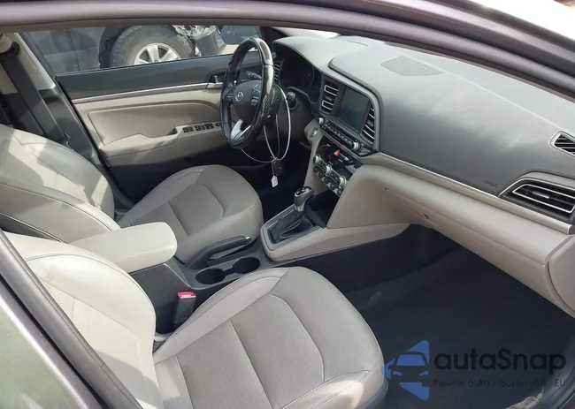 5NPD84LF2KH414940: 43950657