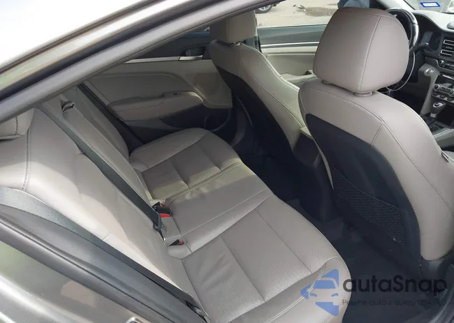 5NPD84LF2KH414940: 43950657