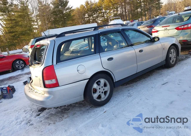 1G8JD84R74Y518379: 43950664