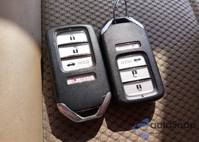 1HGCV1F32LA100283: 43950675