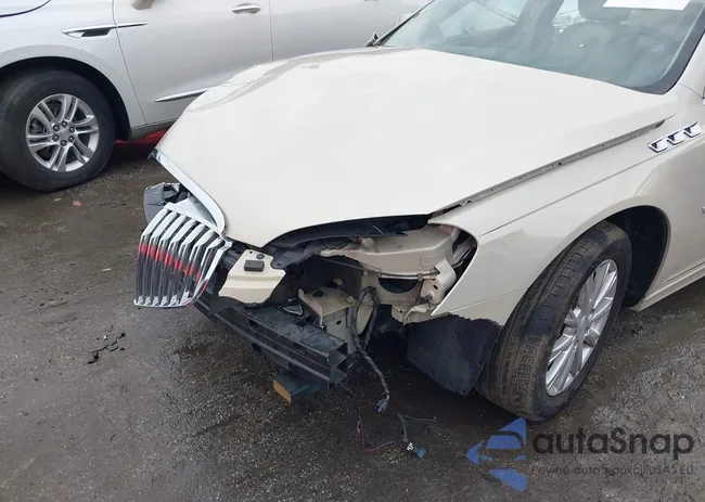 1G4HC5EM3BU127304: 43950678