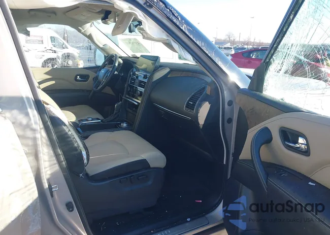 JN8AZ2AC3N9485188: 43951800