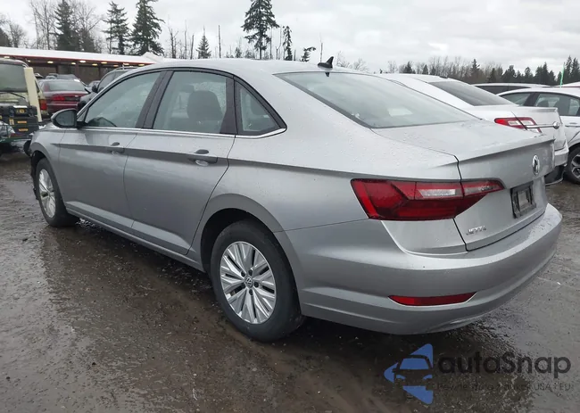 3VWC57BU2LM081993: 43951803