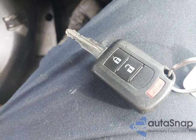 JA4AR3AU8JU012673: 43951839