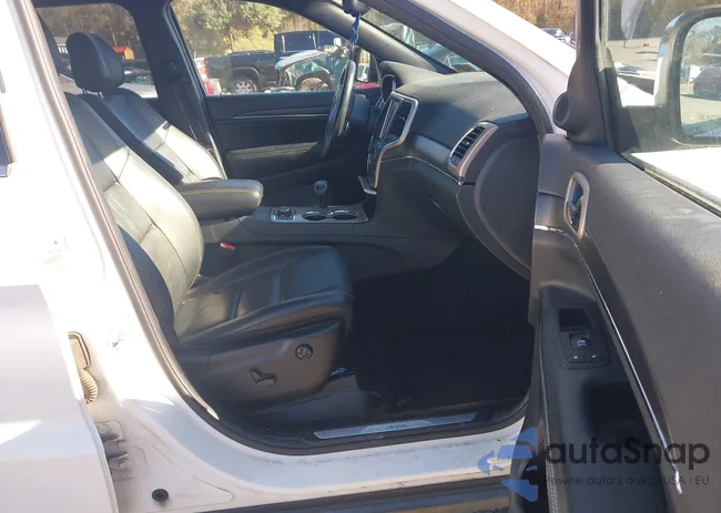 1C4RJFBG1FC737040: 43951896