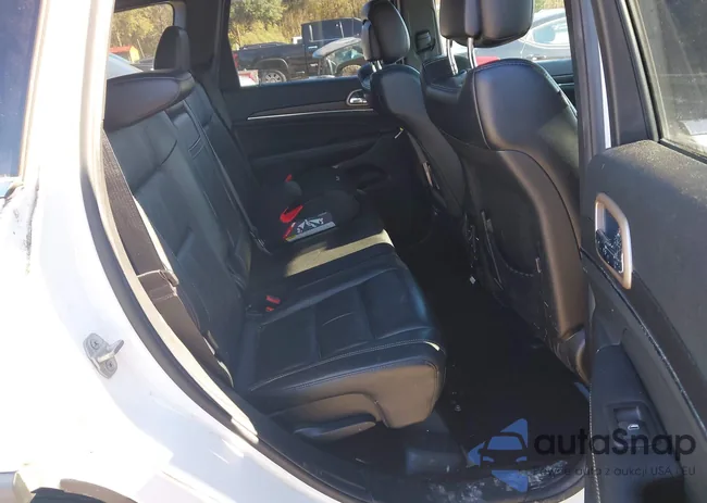 1C4RJFBG1FC737040: 43951896