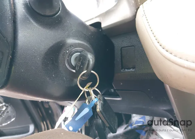 2T3RFREV5DW053826: 43951903