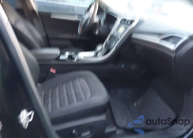 3FA6P0HD7GR169378: 43951927