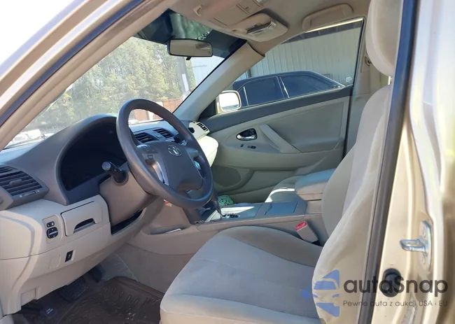 4T1BF3EK3AU032773: 43951966