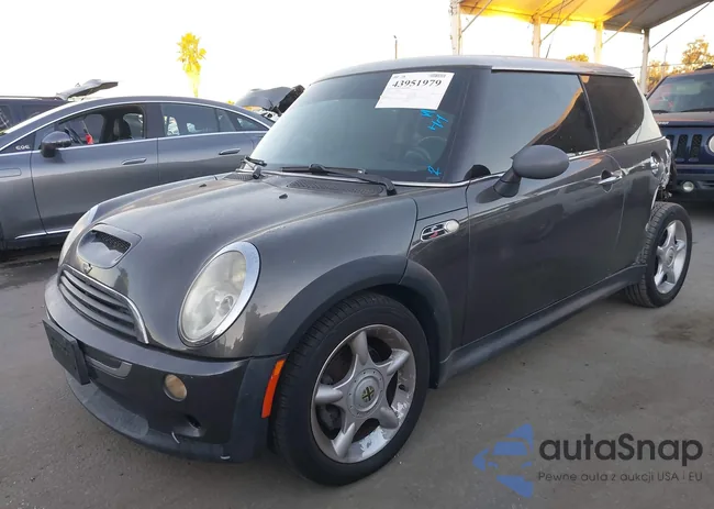 WMWRE33556TN28736: 43951979