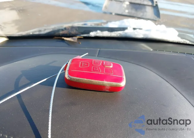 SALVV2BG1FH010102: 43951982