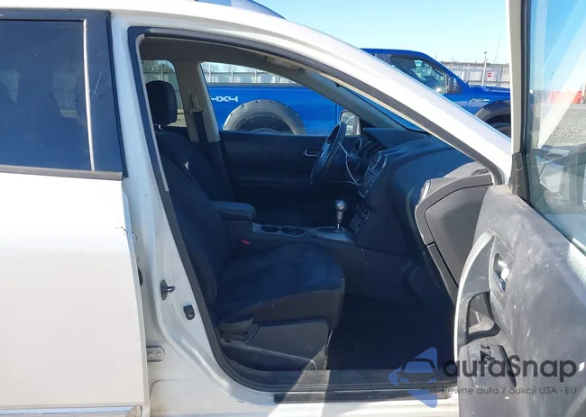 JN8AS5MT7FW663009: 43951997