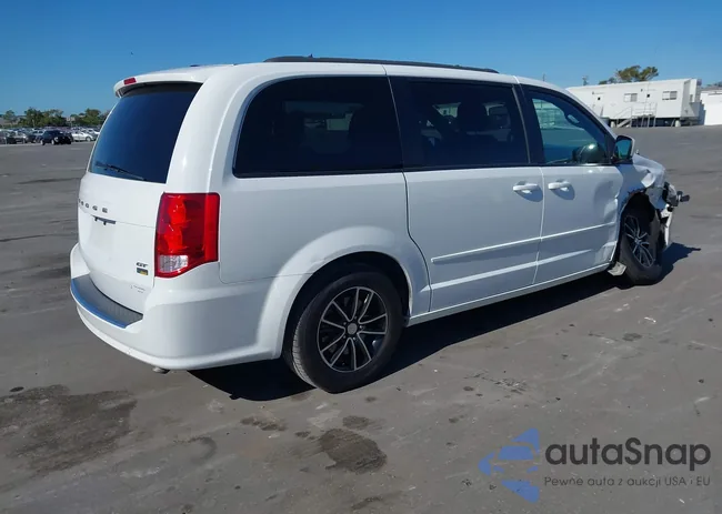 2C4RDGEG2HR699899: 43952085