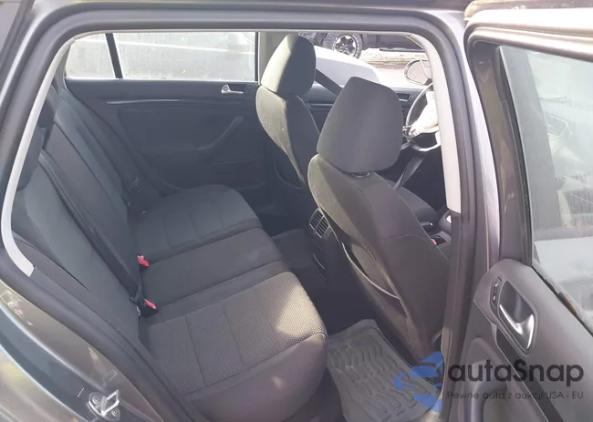 3VWPP7AJ6DM627201: 43952093