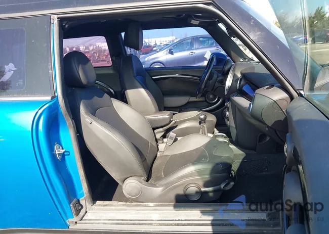 WMWZG3C58BTY30364: 43952112