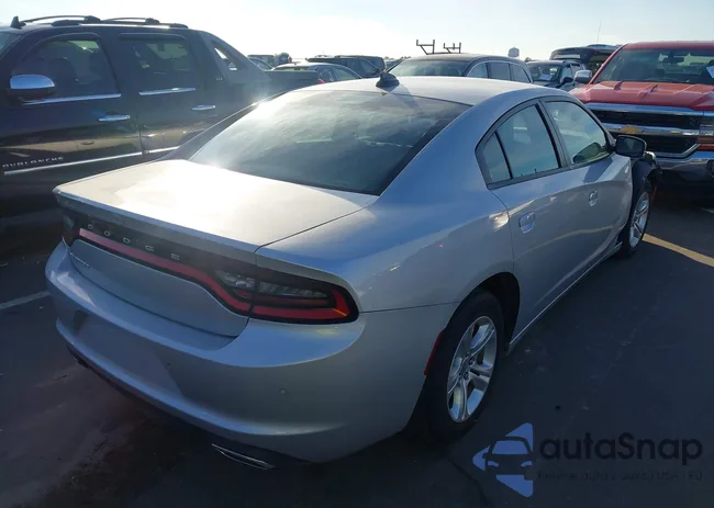 2C3CDXBG0NH207824: 43952133