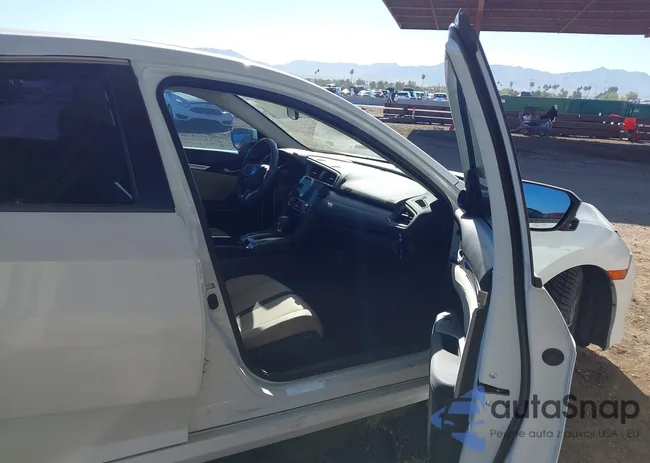 19XFC1F33HE015202: 43952151