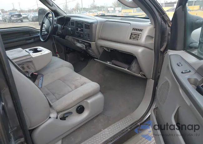 1FTNX21P94EC73505: 43952154