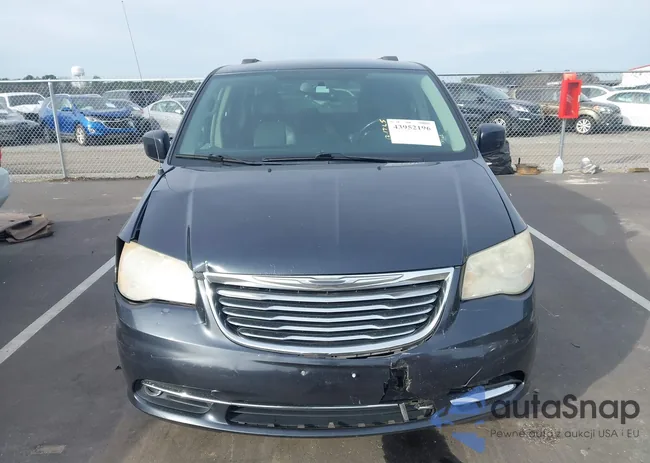 2C4RC1BG0ER325758: 43952196