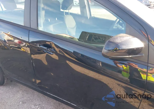 KL8CD6SA2KC724017: 43952249