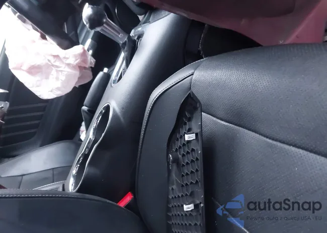 1FA6P8CF8H5256220: 43952304