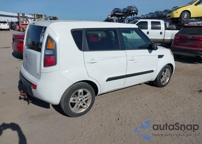 KNDJT2A25B7300649: 43951503