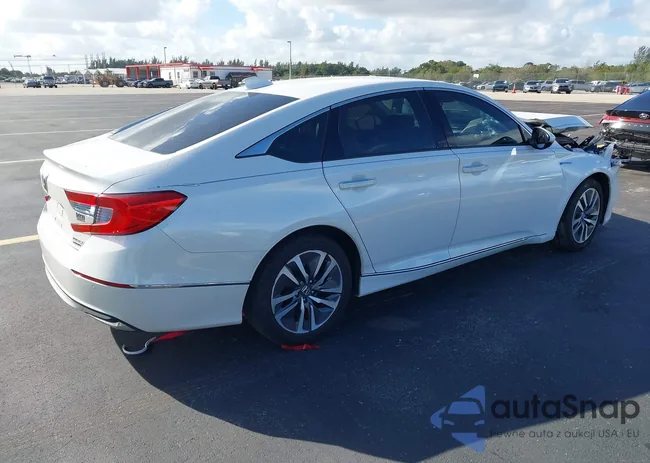 1HGCV3F91KA009391: 43951555