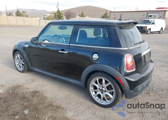 WMWMF7C54ATX41975: 43952759