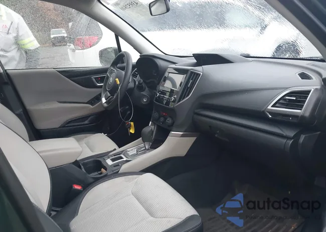 JF2SKACC0NH410466: 43952840