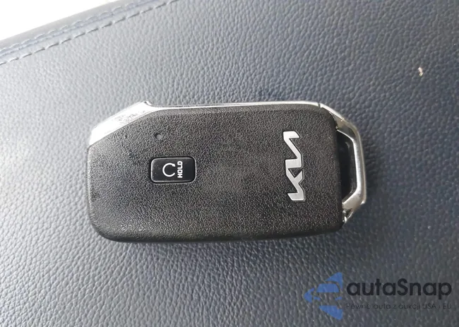 KNDPVCDG0S7211685: 43952860