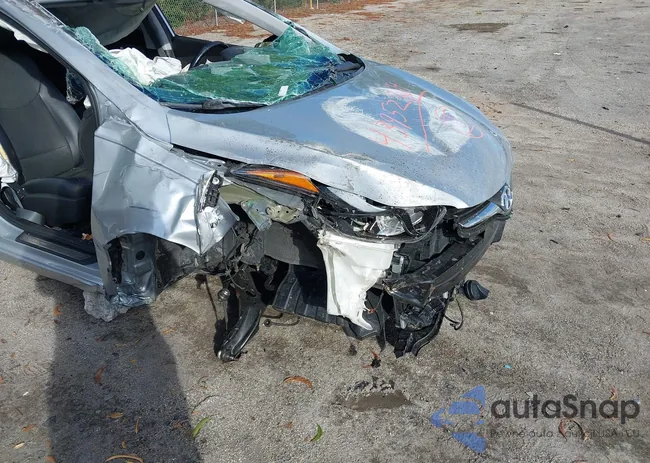 5NPDH4AE5EH479392: 43952869