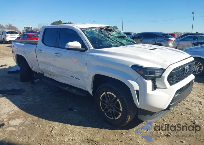 3TYLB5FN9RT002772: 43952878