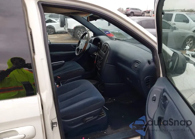 2B8GP44G71R177804: 43952879