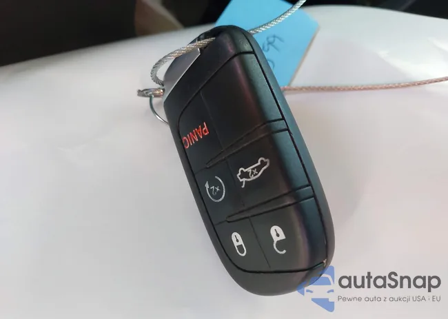 2C3CDXCT2MH588599: 43953022