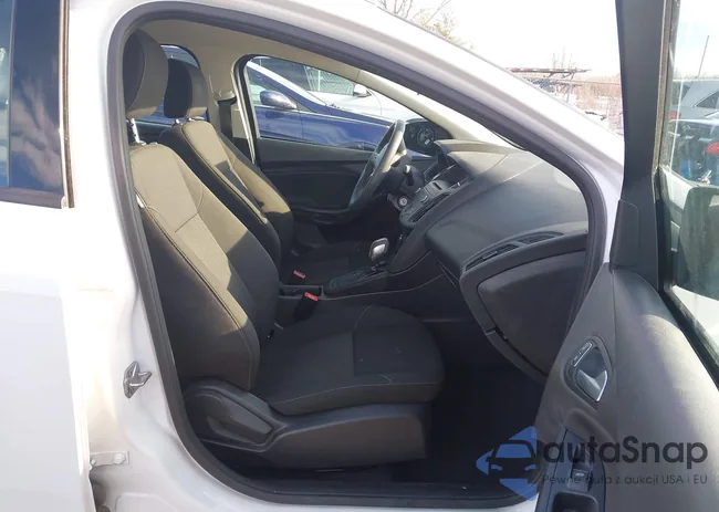 1FADP3F29GL350751: 43953033