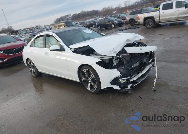 W1KAF4HB5TR313163: 43953158