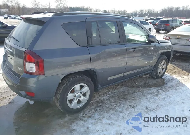 1C4NJCEA0GD676490: 43953243