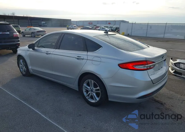 3FA6P0H73JR133494: 43953307