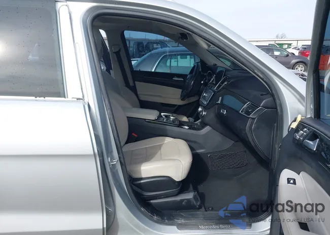 4JGDA5JB6HA864239: 43953309