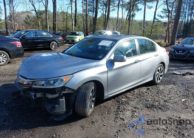 1HGCR2F98HA073063: 43953324