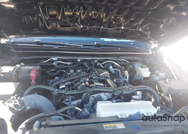 3TYLB5JN3RT035130: 43952363